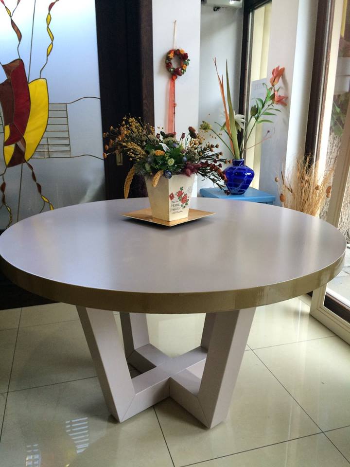 masa-din-lemn-masiv-si-mdf